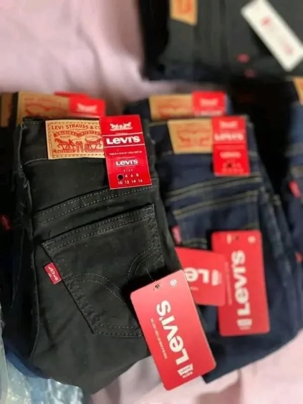 Clothing Pallets