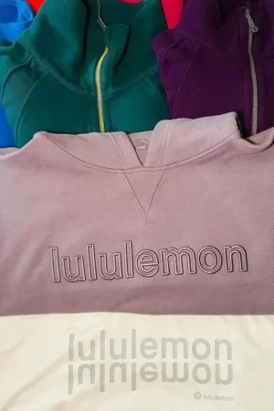 Lululemon Pallets