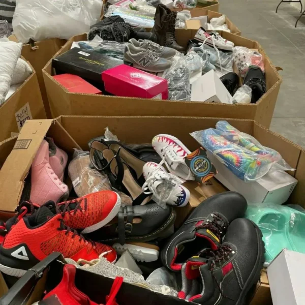 Mixed shoes pallets - Image 3
